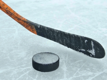 Латвия и Финляндия примут ЧМ-2023 по хоккею вместо России
