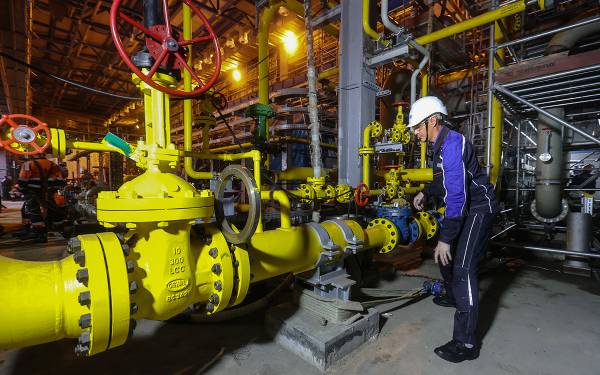 
                    «Газпром» сообщил о росте объема поставок в Китай на 60%
                    
                
