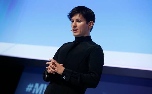 
                    Forbes впервые включил Павла Дурова в тройку богатейших людей России
                    
                