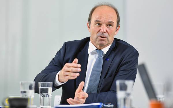 
                    Глава BASF заявил, что в компании «нет места» сторонникам спецоперации

                