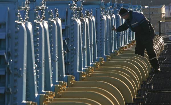 
                    В «Газпроме» предложили исключить валютную конкуренцию при поставках газа

                
